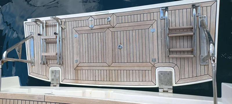 Lucid Dreams Yacht Photos Pics 