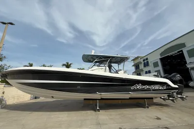 Nor-Tech 392 Super Fish Center Console
