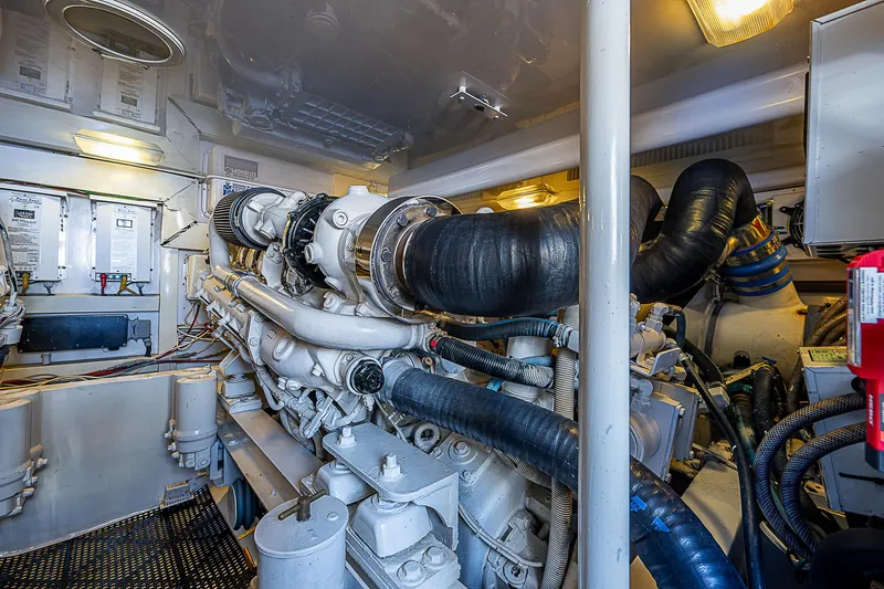 Ocean Paradise Yacht Photos Pics 