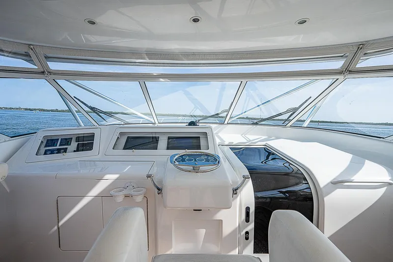 Ocean Paradise Yacht Photos Pics 