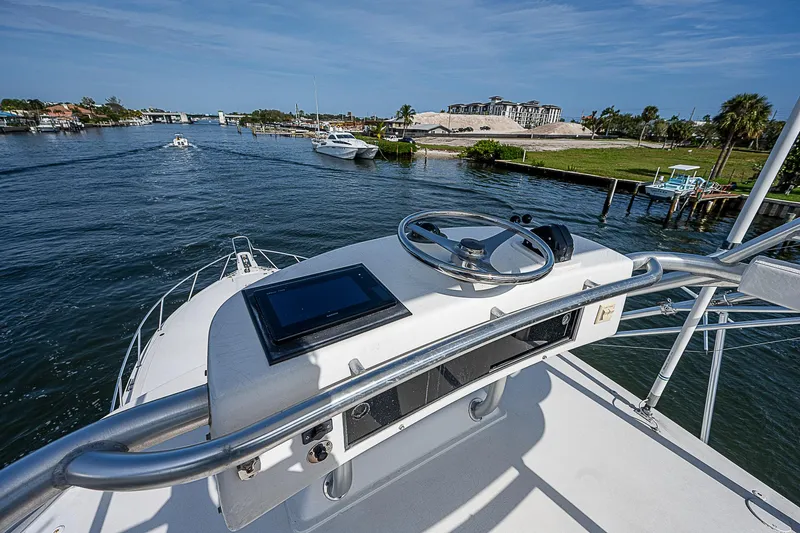 Ocean Paradise Yacht Photos Pics 