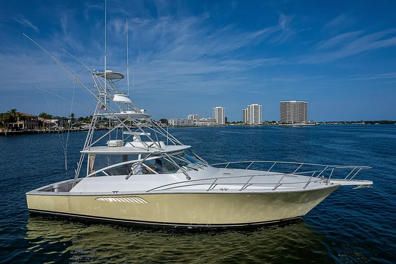 Ocean Paradise Yacht Photos Pics 