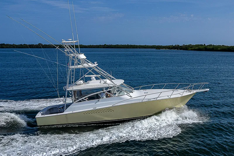 Ocean Paradise Yacht Photos Pics 