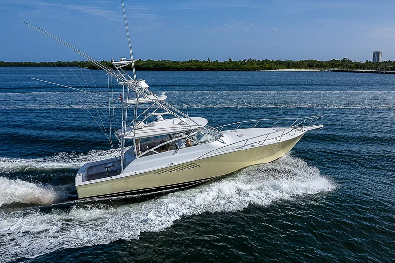 Ocean Paradise Yacht Photos Pics 