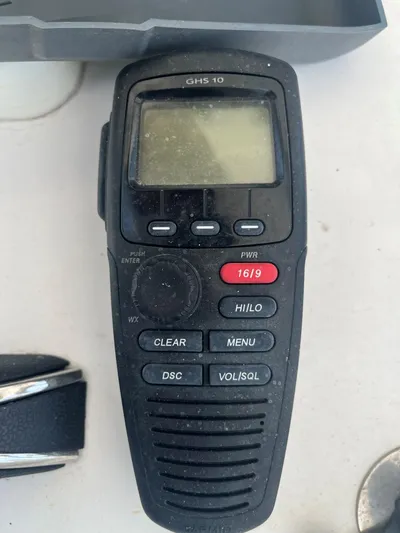  Yacht Photos Pics Blackwater 43 handheld radio, model GHS 10, with buttons and display, 2018.