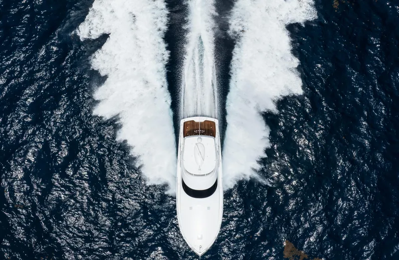 Full Circle Yacht Photos Pics Viking 48 FULL CIRCLE - Aerial Running Shot