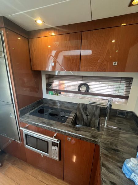 2013 Sea Ray 410 Sundancer