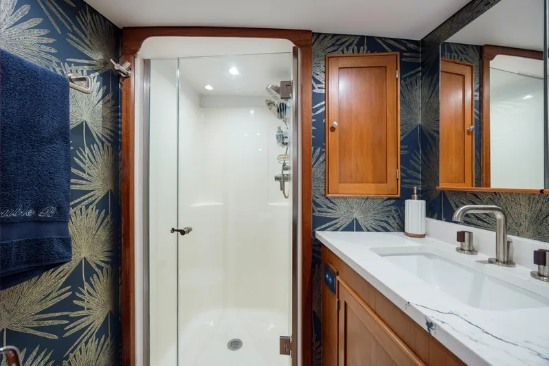 Double B Yacht Photos Pics 