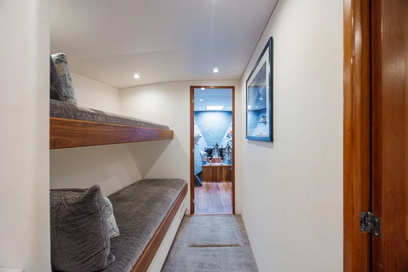 Double B Yacht Photos Pics 