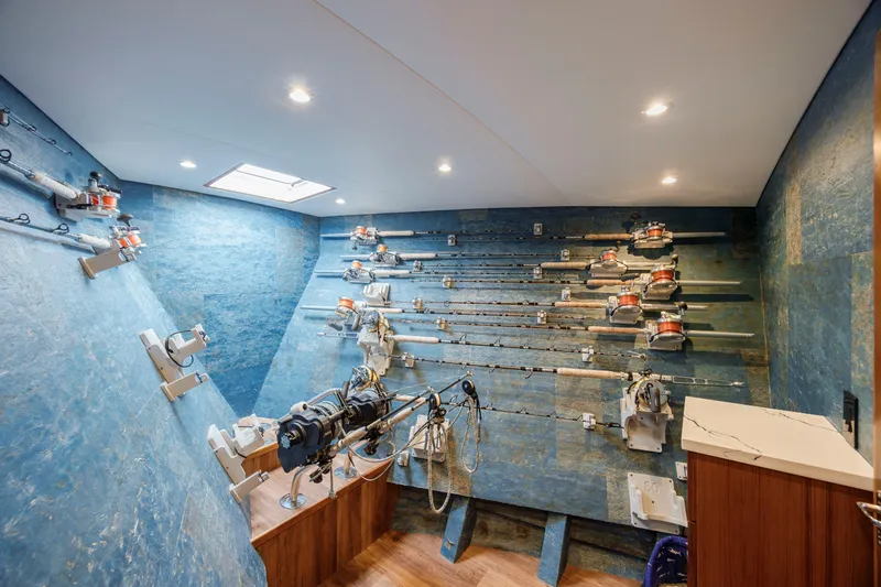 Double B Yacht Photos Pics 