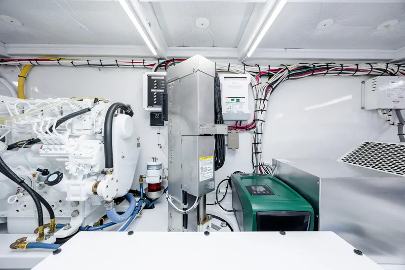 Double B Yacht Photos Pics 