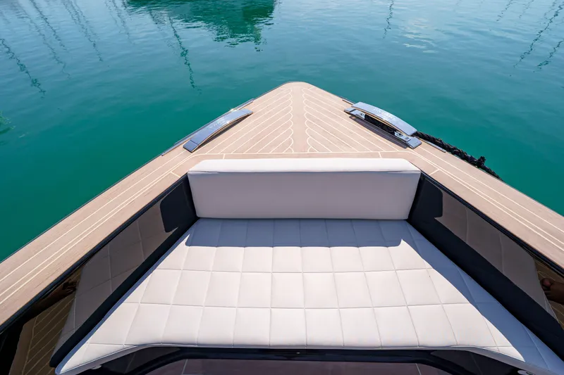  Yacht Photos Pics Bow seating area on 2024 Pardo Yachts P50, featuring elegant design and luxury comfort.