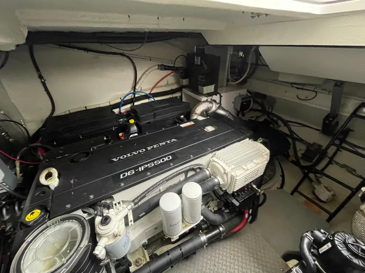 About Time Yacht Photos Pics Engine room of 2022 Regal 42 Grande Coupe with Volvo Penta D6-IPS600 engine.