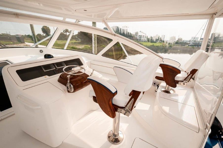 2014 Viking 42 Open