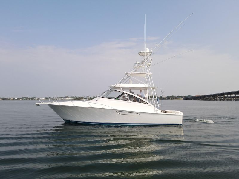 2014 Viking 42 Open