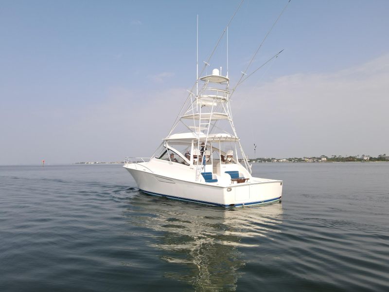 2014 Viking 42 Open