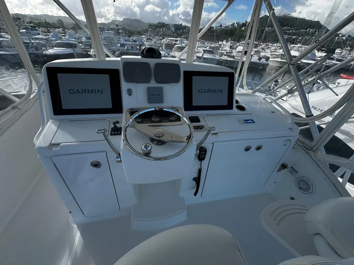  Yacht Photos Pics Helm of 2006 Tiara Yachts 3900 Convertible with Garmin navigation displays.