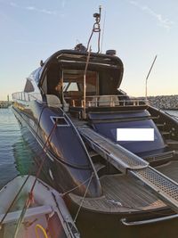 2005 AB 68