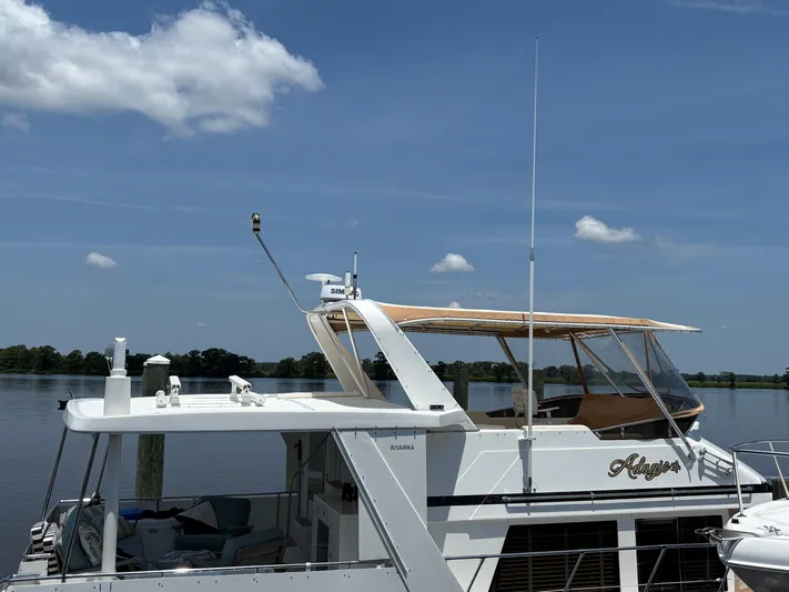 Adagio Yacht Photos Pics 