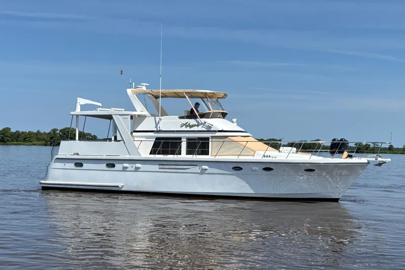 Adagio Yacht Photos Pics 