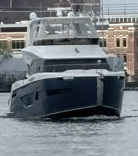 Play Craft Yacht Photos Pics Bow 2