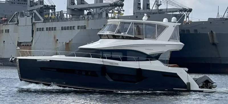 Play Craft Yacht Photos Pics Profile 3