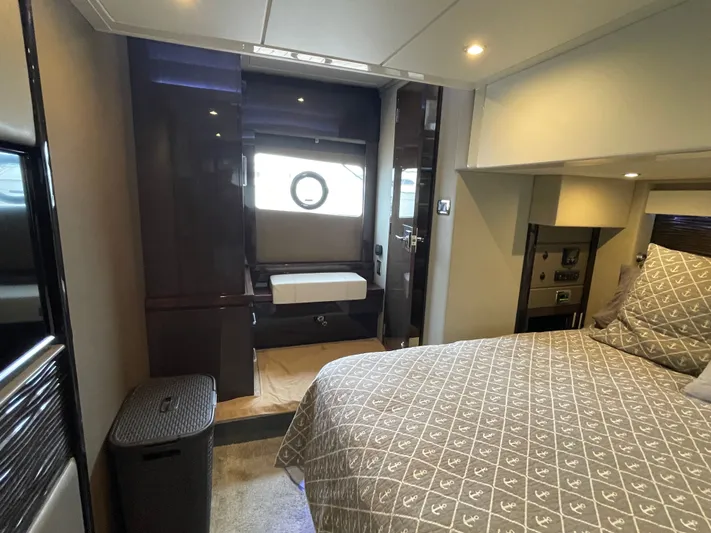 Play Craft Yacht Photos Pics Master Stateroom