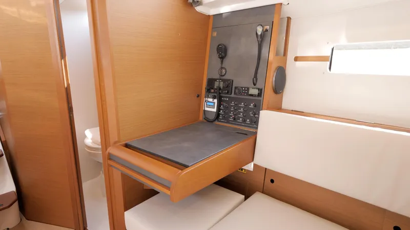 Grey Magic Yacht Photos Pics 