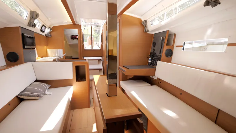 Grey Magic Yacht Photos Pics 