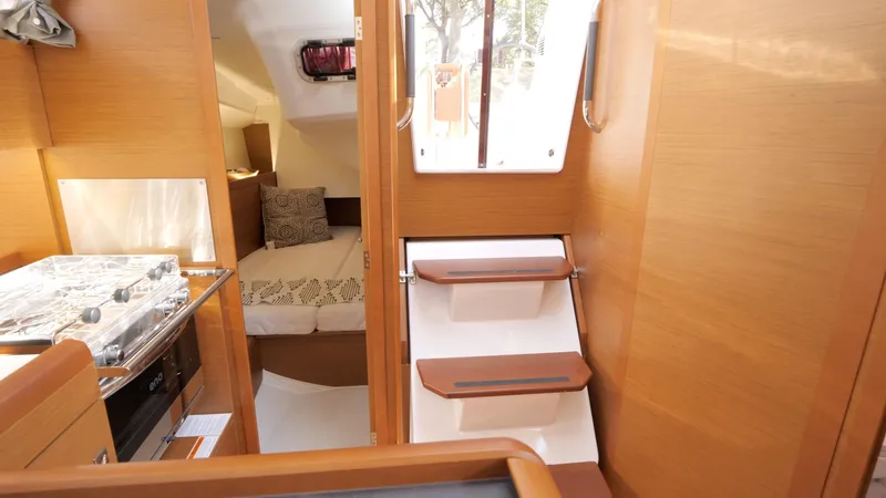 Grey Magic Yacht Photos Pics 