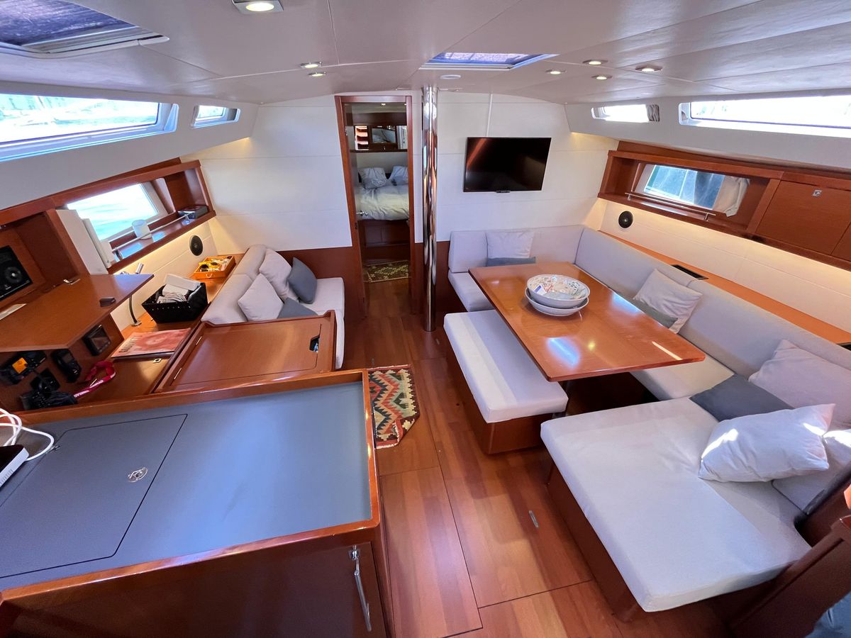 2012 Beneteau 46 