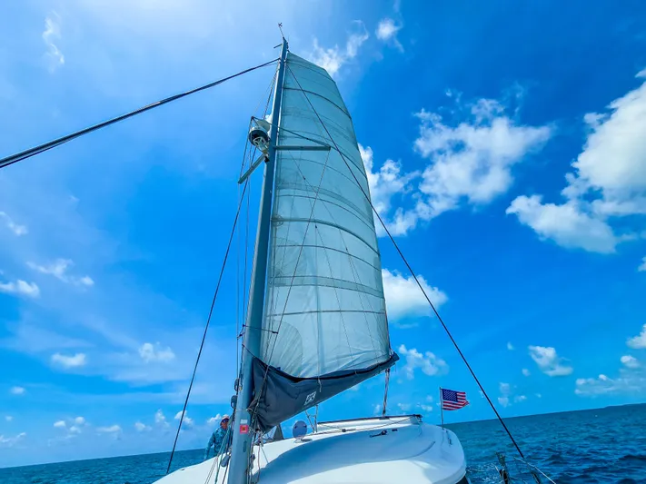 Breathing Room Yacht Photos Pics 