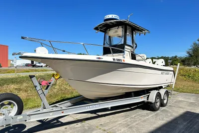 Key West 2300 Center Console