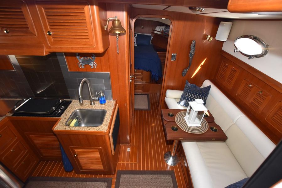 2008 Mariner 35 Seville