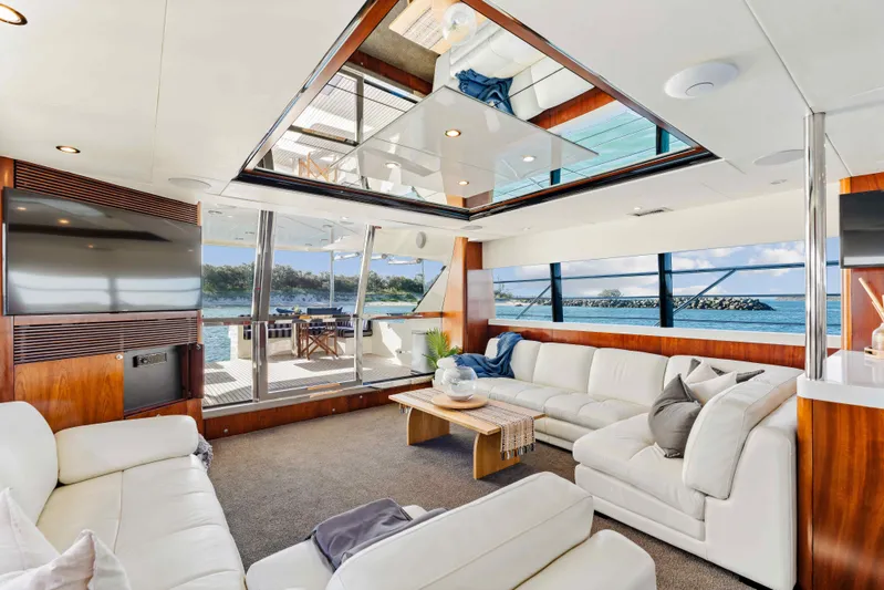 Infinite Yacht Photos Pics Luxurious interior of 1999 Warren Yachts 85 Motor Yacht with panoramic ocean views.