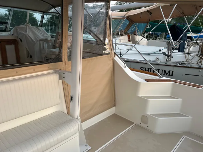 Songbird Yacht Photos Pics 