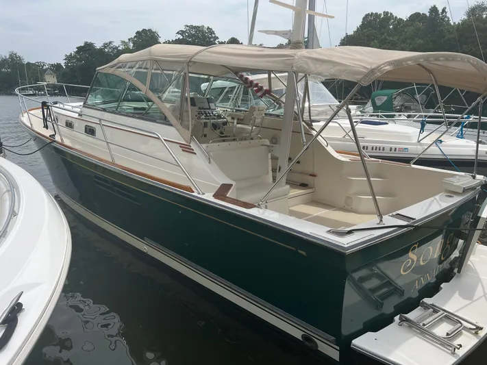 Songbird Yacht Photos Pics 