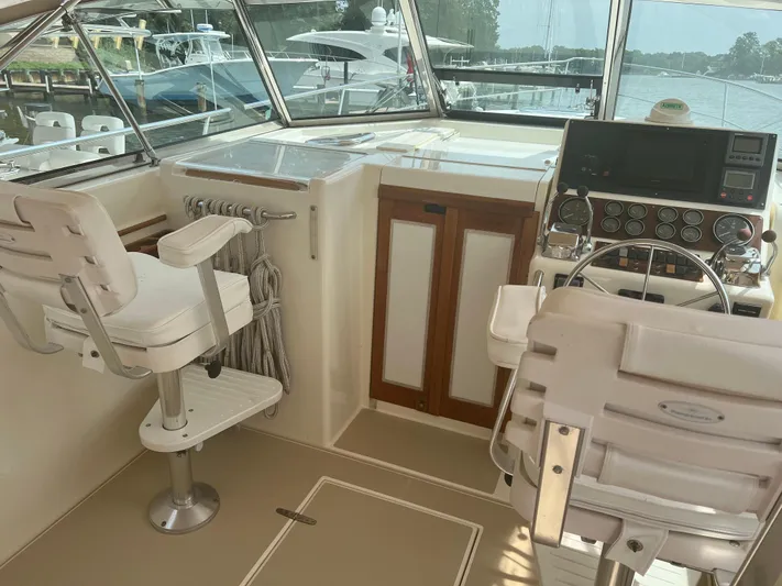 Songbird Yacht Photos Pics 