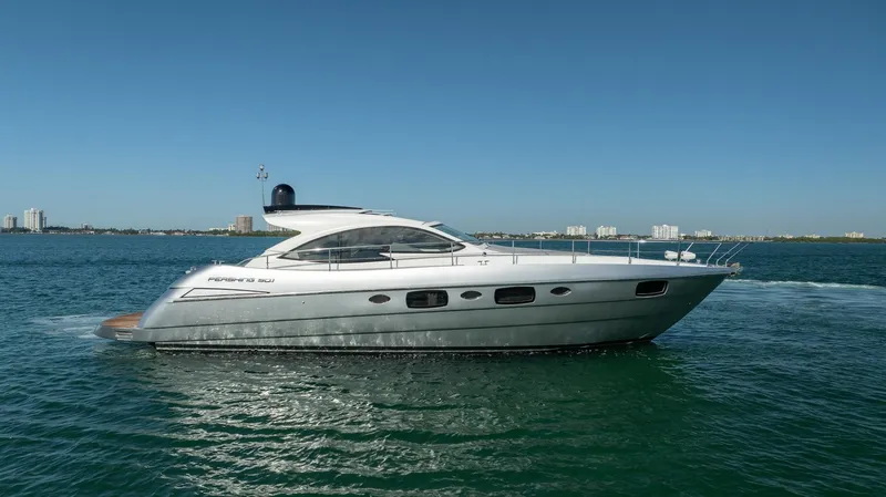 Justus Yacht Photos Pics 