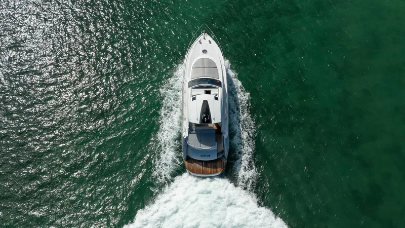 Justus Yacht Photos Pics 