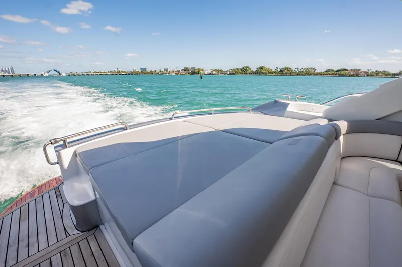 Justus Yacht Photos Pics 