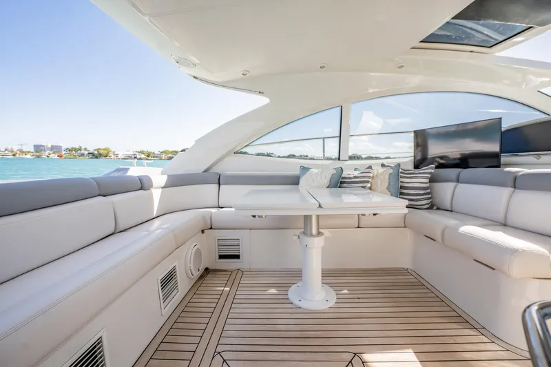 Justus Yacht Photos Pics 