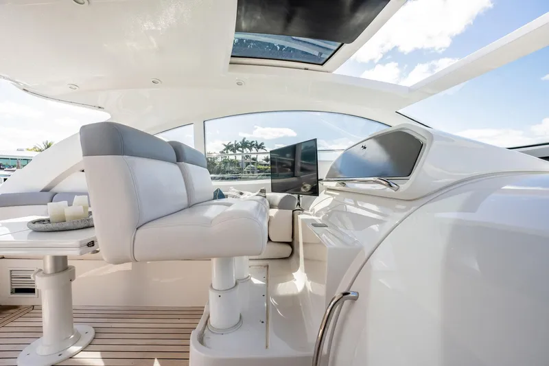 Justus Yacht Photos Pics 