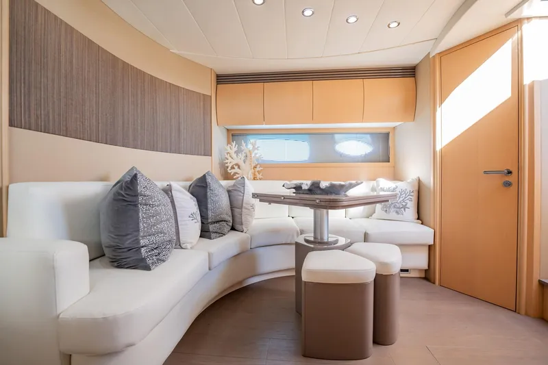 Justus Yacht Photos Pics 