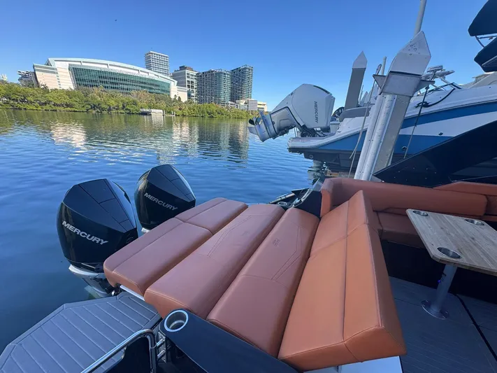  Yacht Photos Pics 2022 CRUISERS YACHTS 338 OB SOUTH BEACH EDITION - Image 49