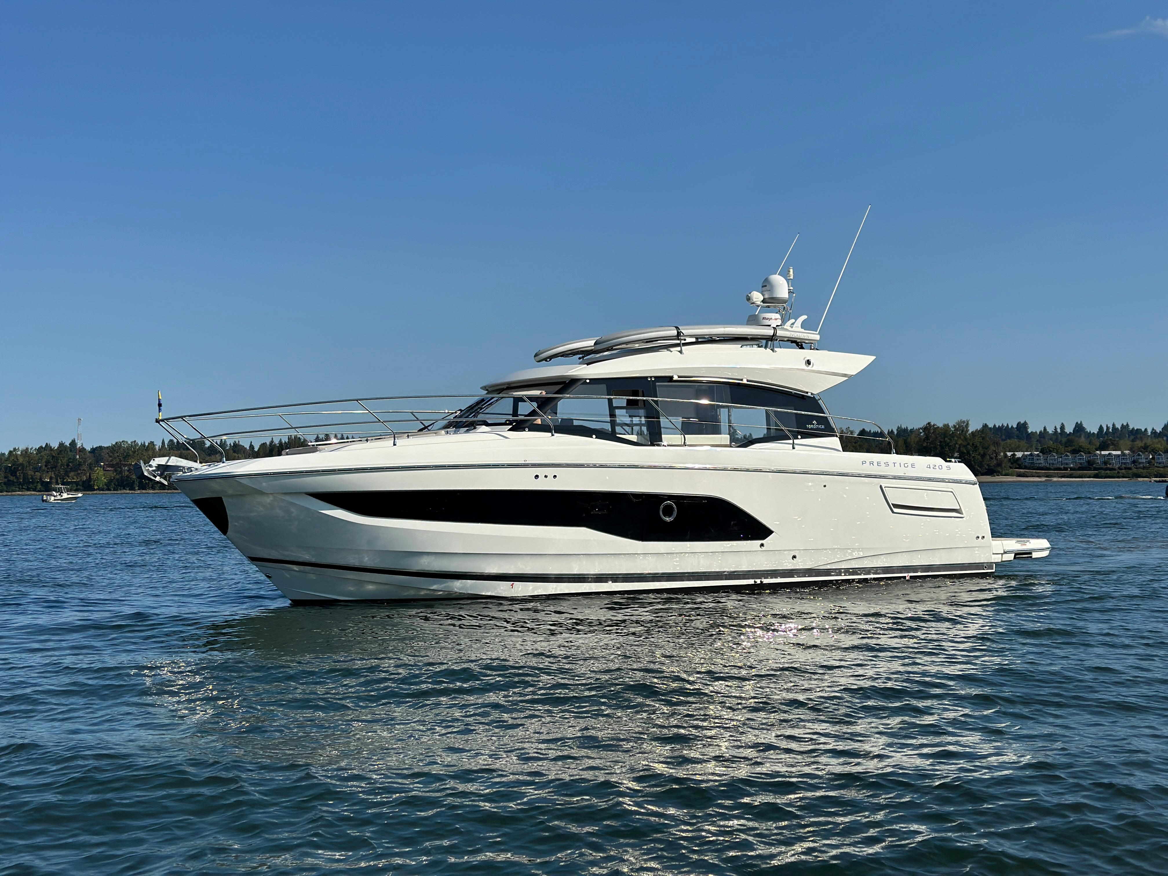 2021 Prestige 420 S Motor Yachts for sale - YachtWorld