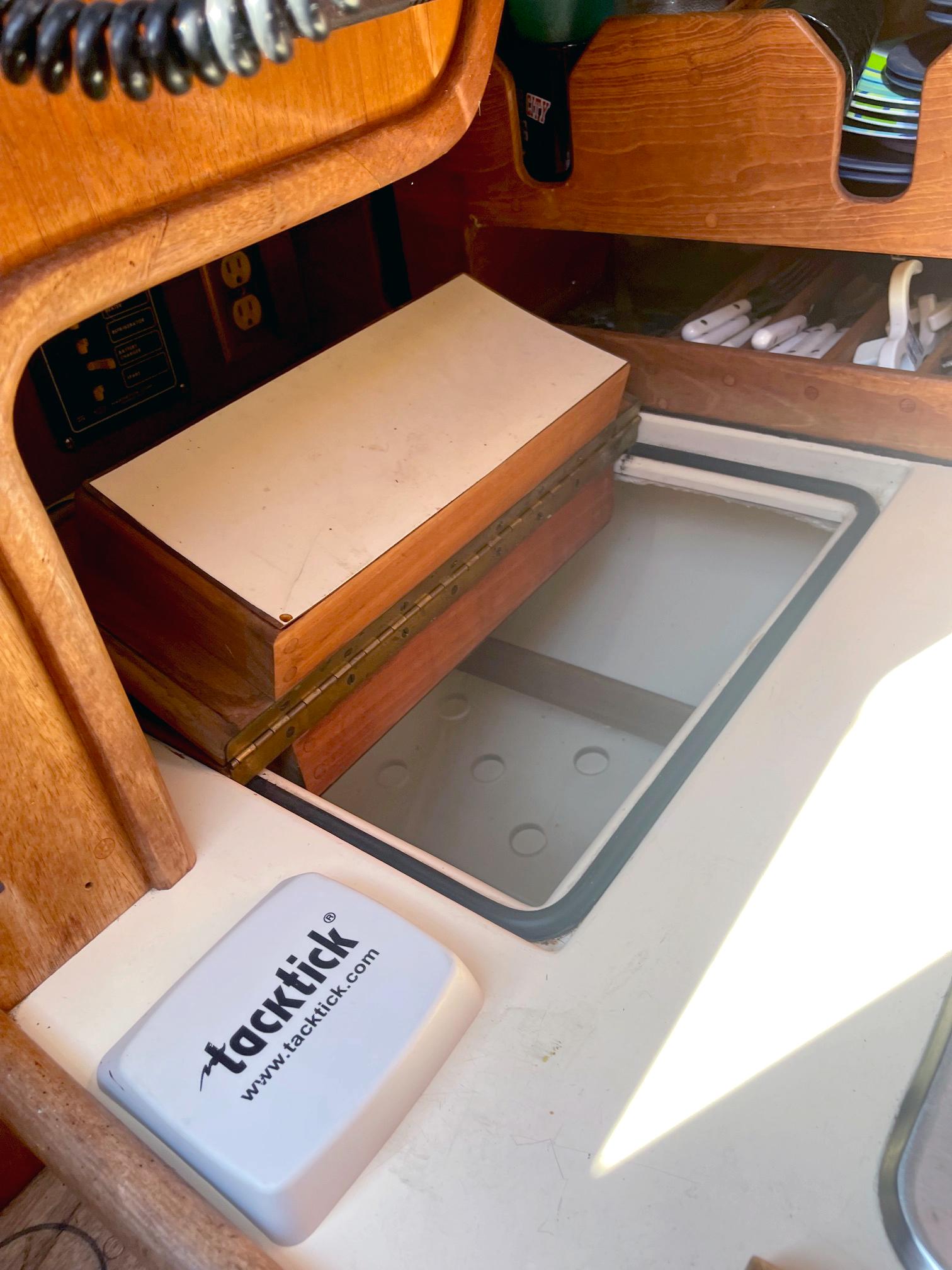 T-shirt Pacific Seacraft Dana 24 – T-shirt Coton Manches Courtes Blanc, Motif Voilier, Pour Hommes