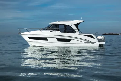 2019 Beneteau Antares 9 OB