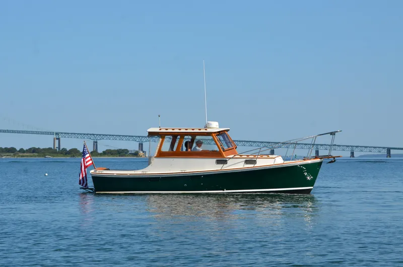 La Serenissima Yacht Photos Pics Side View