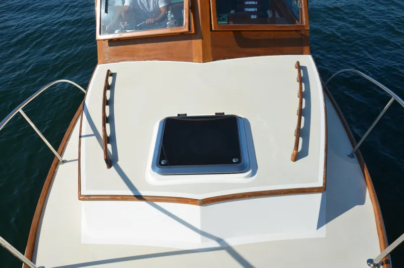 La Serenissima Yacht Photos Pics Cabintop